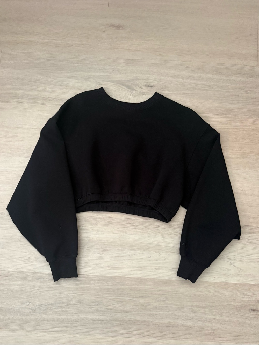 PARAGON Black Cropped Boxy Sweatshirt M